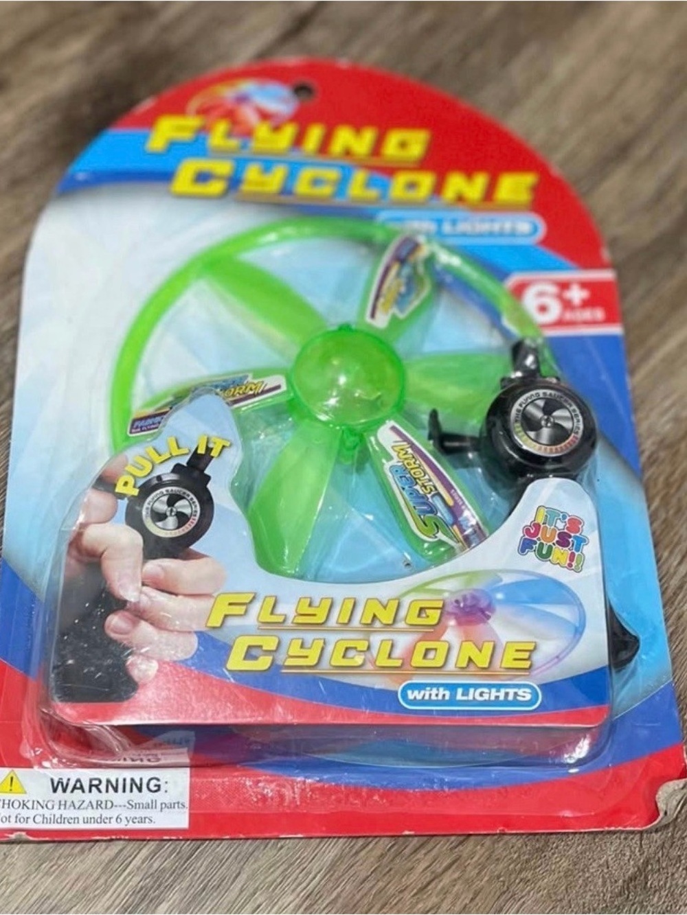 Flying Cyclone Kids Toy - Green with Lights